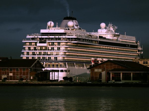 Gagner de l'argent tout en voyageant : astuces et conseils